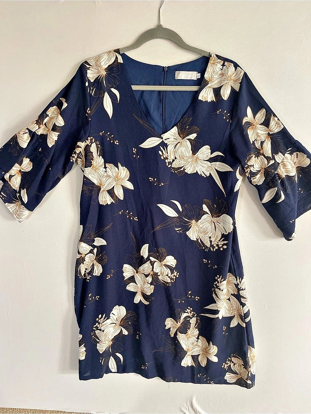 Belongeri Floral Mini Dress in Blue & White Size Large Like New